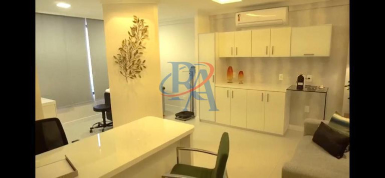 Imagem Imóvel Comercial à Venda, 25 m² em Fatima - Fortaleza Imagem Imóvel Comercial à Venda, 25 m² em Fatima - Fortaleza