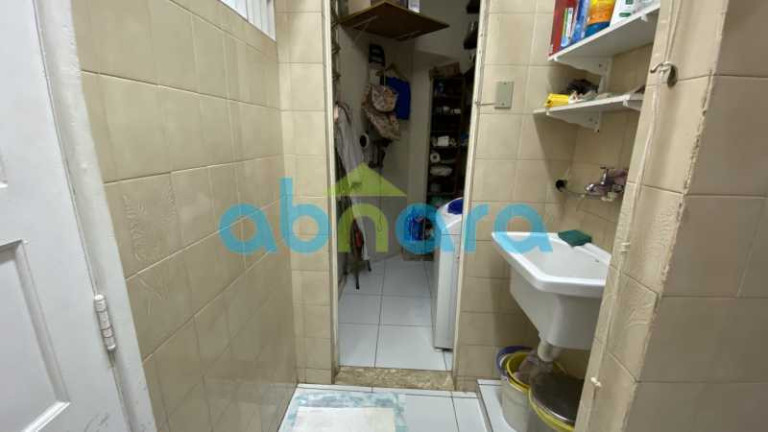 Imagem Apartamento com 2 Quartos à Venda, 72 m² em Copacabana - Rio De Janeiro Imagem Apartamento com 2 Quartos à Venda, 72 m² em Copacabana - Rio De Janeiro