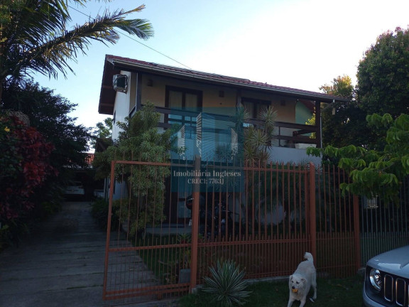Imagem Casa com 3 Quartos à Venda, 224 m² em Rio Vermelho - Florianópolis