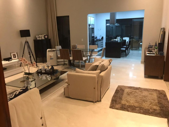 Imagem Casa com 4 Quartos à Venda, 224 m² em Esperança - Londrina