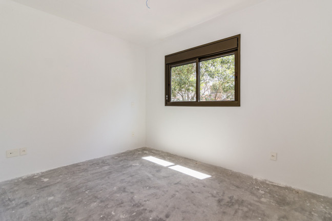 Imagem Imóvel com 3 Quartos à Venda, 169 m² em Petrópolis - Porto Alegre Imagem Imóvel com 3 Quartos à Venda, 169 m² em Petrópolis - Porto Alegre