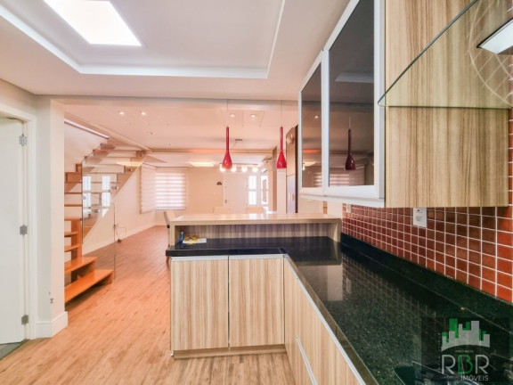 Imagem Casa com 3 Quartos à Venda, 178 m² em Caxias Do Sul Imagem Casa com 3 Quartos à Venda, 178 m² em Caxias Do Sul