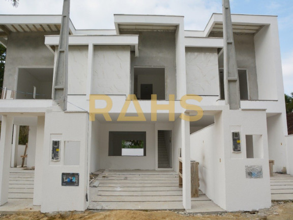 Imagem Casa com 2 Quartos à Venda, 130 m² em América - Joinville Imagem Casa com 2 Quartos à Venda, 130 m² em América - Joinville