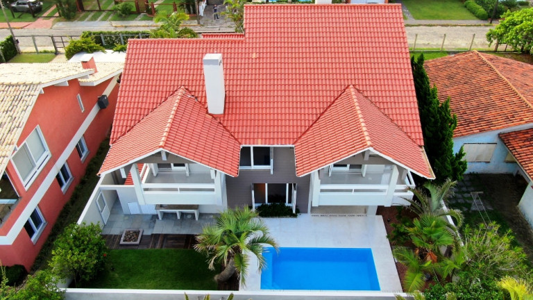 Apartamento com 3 Quartos à Venda,  em Navegantes - Capão Da Canoa