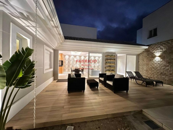 Imagem Casa de Condomínio com 4 Quartos à Venda, 420 m² em Zona Nova  - Capão Da Canoa
