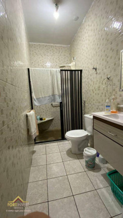 Imagem Imóvel com 5 Quartos à Venda, 200 m² em Canto Do Forte - Praia Grande Imagem Imóvel com 5 Quartos à Venda, 200 m² em Canto Do Forte - Praia Grande