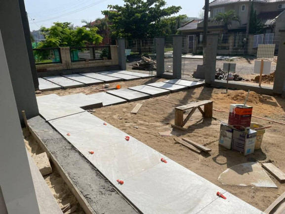 Imagem Sobrado com 3 Quartos à Venda, 217 m² em Village - Capao Da Canoa Imagem Sobrado com 3 Quartos à Venda, 217 m² em Village - Capao Da Canoa