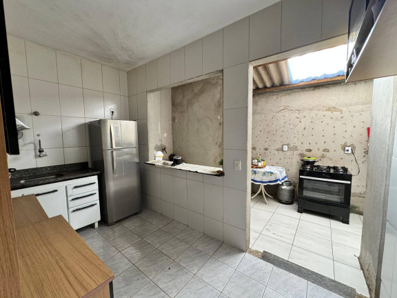 Imagem Casa com 3 Quartos à Venda, 140 m² em São Pedro - Esmeraldas