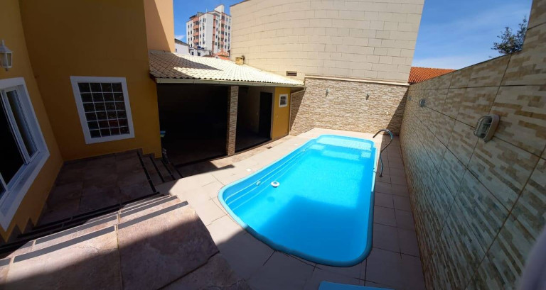 Imagem Casa com 5 Quartos à Venda, 250 m² em Jardim Atlântico - Florianópolis
