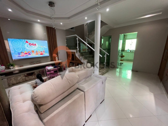 Casa com 6 Quartos à Venda, 300 m² em Jardim Quaresmeira - Suzano