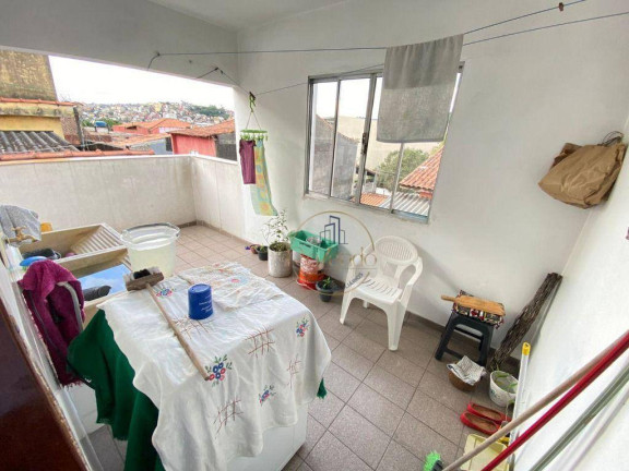Imagem Sobrado com 3 Quartos à Venda, 229 m² em Vila Luzita - Santo André Imagem Sobrado com 3 Quartos à Venda, 229 m² em Vila Luzita - Santo André