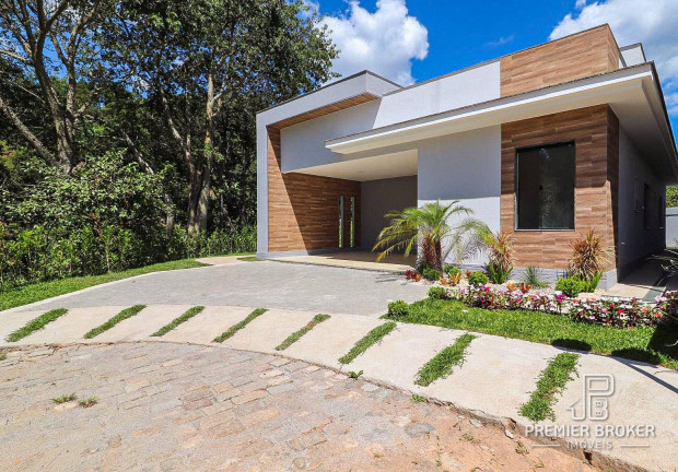 Imagem Casa com 3 Quartos à Venda, 136 m² em Albuquerque - Teresópolis Imagem Casa com 3 Quartos à Venda, 136 m² em Albuquerque - Teresópolis