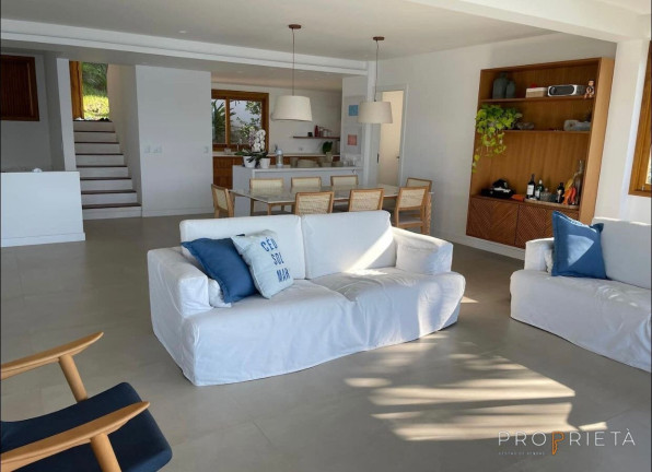 Imagem Casa de Condomínio com 5 Quartos à Venda, 2.500 m² em Centro - Mangaratiba