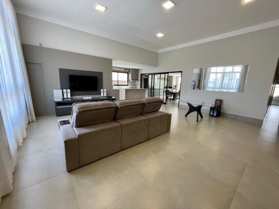 Imagem Casa com 3 Quartos à Venda ou Locação, 238 m² em Swiss Park - Campinas Imagem Casa com 3 Quartos à Venda ou Locação, 238 m² em Swiss Park - Campinas