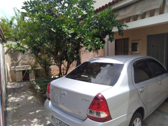 Imagem Imóvel com 4 Quartos à Venda, 209 m² em Campo Grande - Rio De Janeiro Imagem Imóvel com 4 Quartos à Venda, 209 m² em Campo Grande - Rio De Janeiro