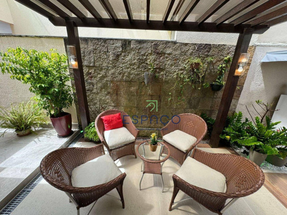 Imagem Casa com 4 Quartos à Venda, 240 m² em Nova Parnamirim - Parnamirim