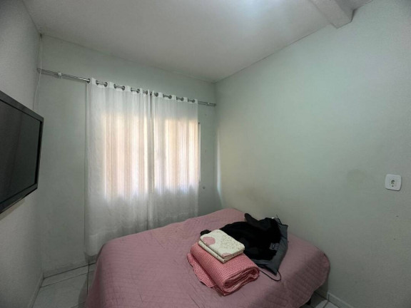 Imagem Casa com 6 Quartos à Venda, 200 m² em Centro - Balneário Barra Do Sul Imagem Casa com 6 Quartos à Venda, 200 m² em Centro - Balneário Barra Do Sul