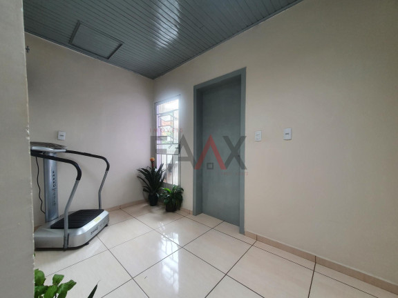 Imagem Casa com 4 Quartos à Venda, 690 m² em Centro - Guarapuava Imagem Casa com 4 Quartos à Venda, 690 m² em Centro - Guarapuava