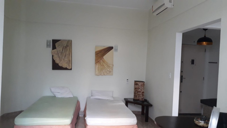 Imagem Apartamento com 1 Quarto à Venda, em Copacabana - Rio De Janeiro Imagem Apartamento com 1 Quarto à Venda, em Copacabana - Rio De Janeiro