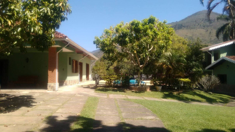 Imagem Chácara com 3 Quartos à Venda, 480 m² em Alto Do Piracuama - Pindamonhangaba Imagem Chácara com 3 Quartos à Venda, 480 m² em Alto Do Piracuama - Pindamonhangaba