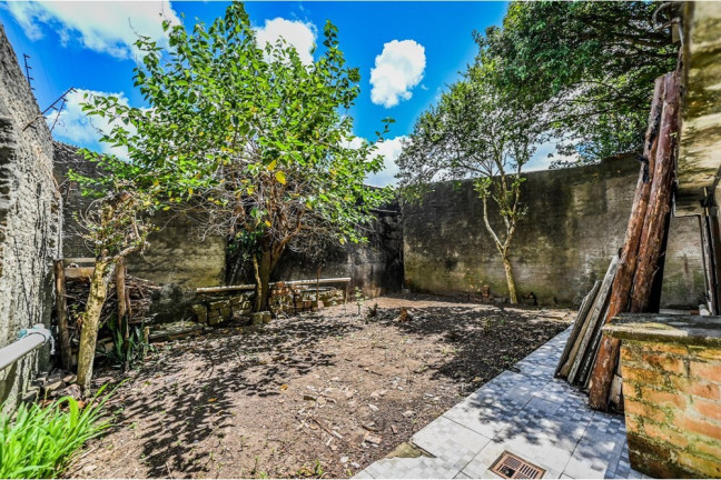 Imagem Casa com 3 Quartos à Venda, 75 m² em Santa Tereza - Porto Alegre Imagem Casa com 3 Quartos à Venda, 75 m² em Santa Tereza - Porto Alegre
