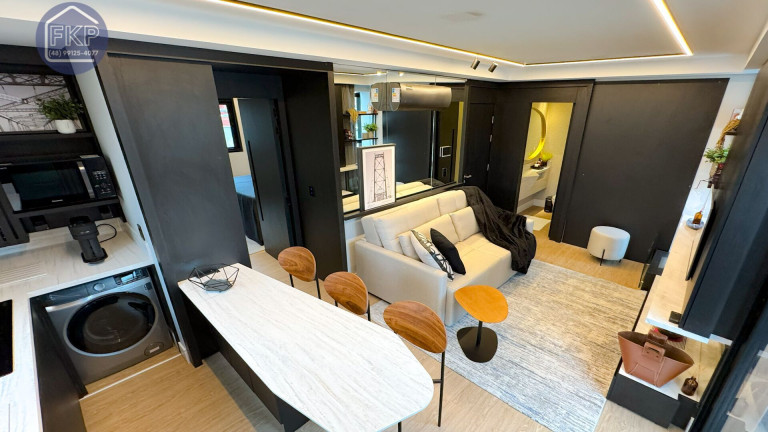 Imagem Apartamento com 1 Quarto à Venda, 50 m² em Jurerê Internacional - Florianópolis Imagem Apartamento com 1 Quarto à Venda, 50 m² em Jurerê Internacional - Florianópolis
