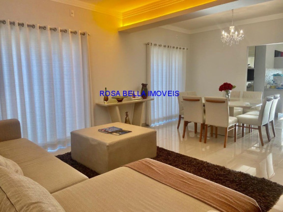Imóvel com 4 Quartos à Venda, 300 m² em Centro - Indaiatuba