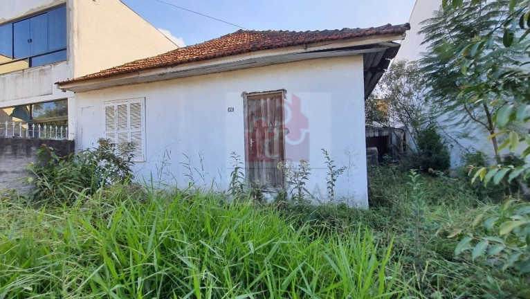 Imagem Casa com 2 Quartos à Venda, 300 m² em Sarandi - Porto Alegre Imagem Casa com 2 Quartos à Venda, 300 m² em Sarandi - Porto Alegre