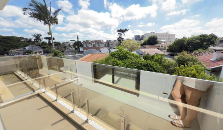 Imagem Sobrado com 3 Quartos à Venda, 160 m² em Portão - Curitiba Imagem Sobrado com 3 Quartos à Venda, 160 m² em Portão - Curitiba