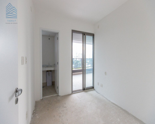Imagem Imóvel com 3 Quartos à Venda, 131 m² em Brooklin - São Paulo Imagem Imóvel com 3 Quartos à Venda, 131 m² em Brooklin - São Paulo