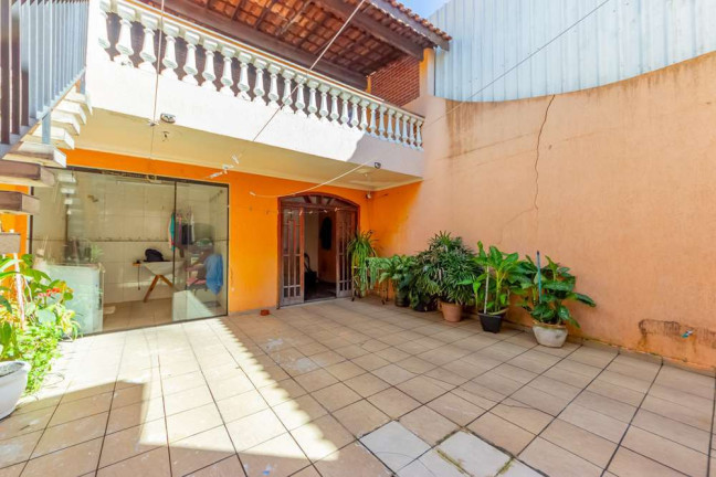 Imagem Casa com 3 Quartos à Venda, 250 m² em Vila Antonieta - São Paulo