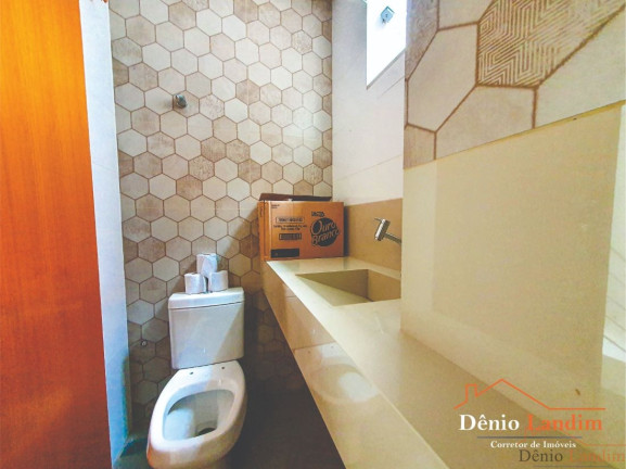 Sobrado com 3 Quartos à Venda, 140 m² em Major Prates - Montes Claros