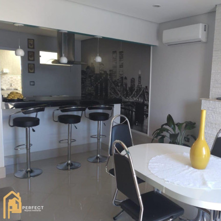 Imagem Casa com 3 Quartos à Venda, 124 m² em Residencial Estoril - Taubaté Imagem Casa com 3 Quartos à Venda, 124 m² em Residencial Estoril - Taubaté