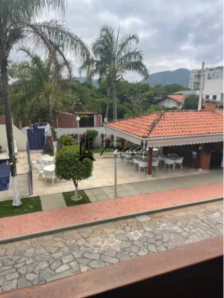 Imagem Imóvel com 3 Quartos para Alugar, 186 m² em Camboinhas - Niterói