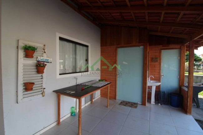 Imagem Sobrado com 2 Quartos à Venda, 115 m² em Costeira - Balneário Barra Do Sul Imagem Sobrado com 2 Quartos à Venda, 115 m² em Costeira - Balneário Barra Do Sul