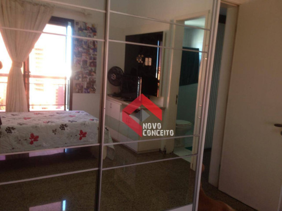Imagem Apartamento com 4 Quartos à Venda, 270 m² em Meireles - Fortaleza Imagem Apartamento com 4 Quartos à Venda, 270 m² em Meireles - Fortaleza