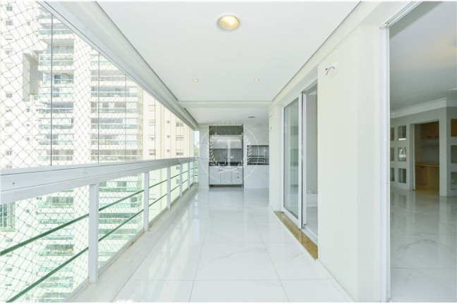 Imagem Apartamento com 3 Quartos à Venda, 177 m² em São Paulo Imagem Apartamento com 3 Quartos à Venda, 177 m² em São Paulo