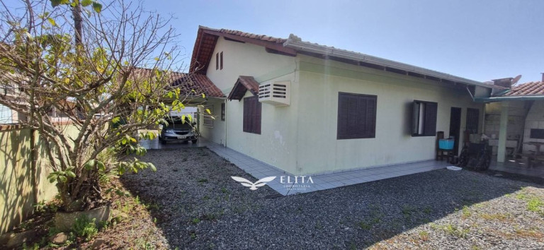 Imagem Casa com 3 Quartos à Venda, 58 m² em Centro - Barra Velha Imagem Casa com 3 Quartos à Venda, 58 m² em Centro - Barra Velha