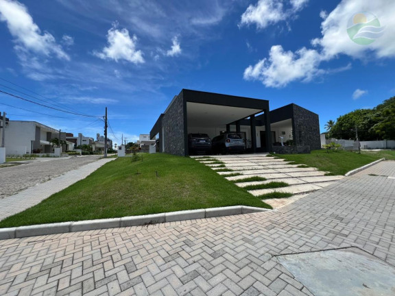 Imagem Casa com 3 Quartos à Venda, 305 m² Imagem Casa com 3 Quartos à Venda, 305 m²