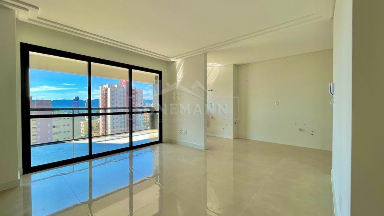 Imagem Apartamento com 3 Quartos à Venda, 123 m² em Canto - Florianópolis Imagem Apartamento com 3 Quartos à Venda, 123 m² em Canto - Florianópolis