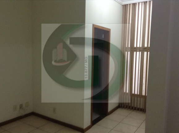 Imagem Casa com 6 Quartos à Venda, 380 m² Imagem Casa com 6 Quartos à Venda, 380 m²