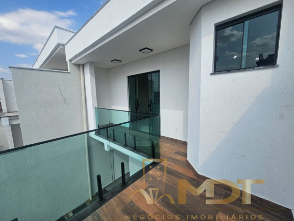 Imagem Casa com 4 Quartos à Venda, 209 m² em Planalto - Belo Horizonte Imagem Casa com 4 Quartos à Venda, 209 m² em Planalto - Belo Horizonte