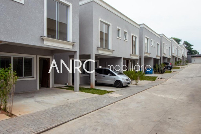 Imagem Casa com 3 Quartos à Venda, 105 m² em Jardim Rancho Alegre - Santana De Parnaíba