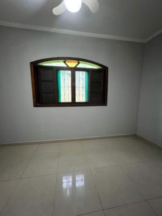 Imagem Casa com 2 Quartos à Venda, em Guilhermina - Praia Grande Imagem Casa com 2 Quartos à Venda, em Guilhermina - Praia Grande