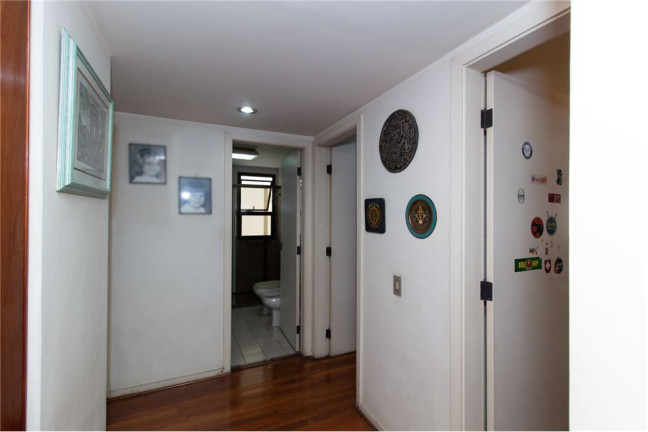 Imagem Apartamento com 4 Quartos à Venda, 192 m² em Campo Belo - São Paulo