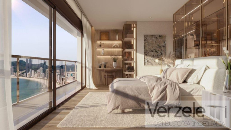 Imagem Apartamento com 4 Quartos à Venda, 178 m² em Centro