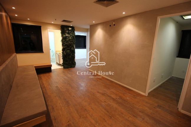 Sala Comercial para Alugar, 60 m² em Moema - São Paulo
