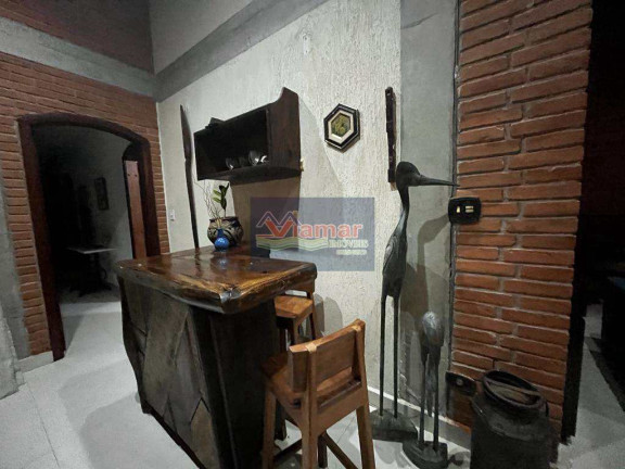 Imagem Casa com 3 Quartos à Venda, 350 m² em Jardim Virgínia - Guarujá Imagem Casa com 3 Quartos à Venda, 350 m² em Jardim Virgínia - Guarujá