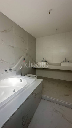 Imagem Casa de Condomínio com 5 Quartos à Venda, 380 m² em Barra Da Tijuca - Rio De Janeiro