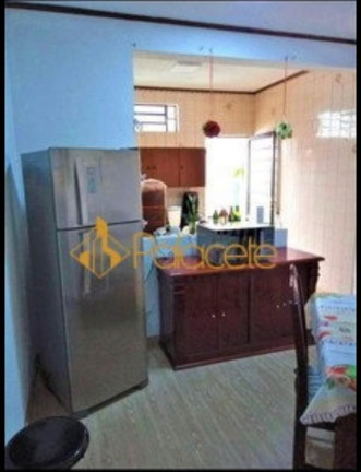 Imagem Sobrado com 2 Quartos à Venda, 70 m² em Centro - Taubaté Imagem Sobrado com 2 Quartos à Venda, 70 m² em Centro - Taubaté